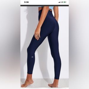 Alo airlift 7/8 leggings. Size XS. EUC, barely worn!
